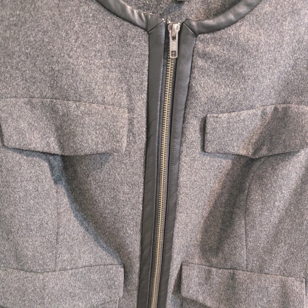 The Limited Jacket women's - Picture 5 of 16